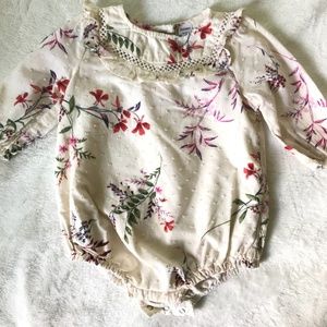 Old Navy Blouse Bubble Floral Baby Romper 12M